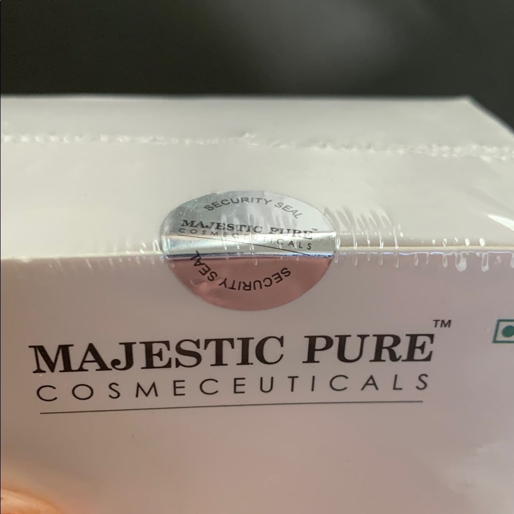 Majestic Pure Cosmeceuticals Tea Tree Essential Oil 100% pure & natural, 4 fl oz - Picture 6 of 7